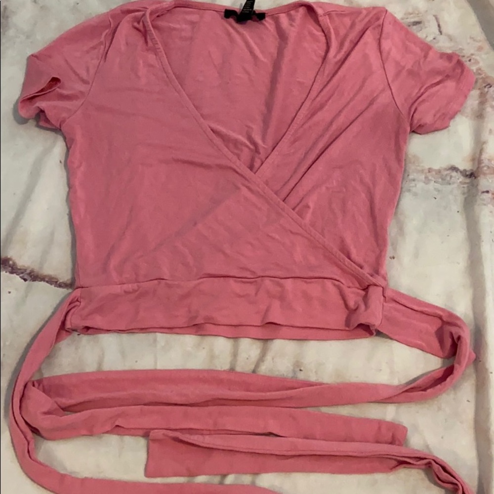 PENDING PURCHASE Cute tie up f21 top 🌸